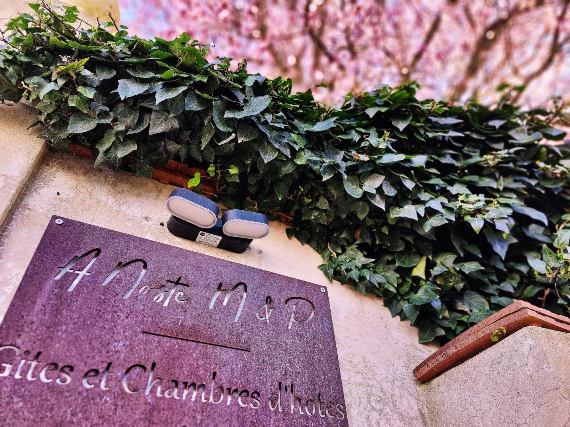 Chambre D'Hotes De Charme, A Noste M&P Poussignac المظهر الخارجي الصورة